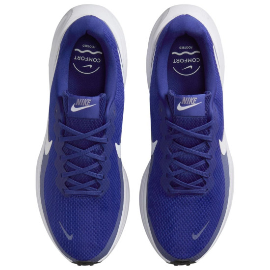 Nike Revolution 8